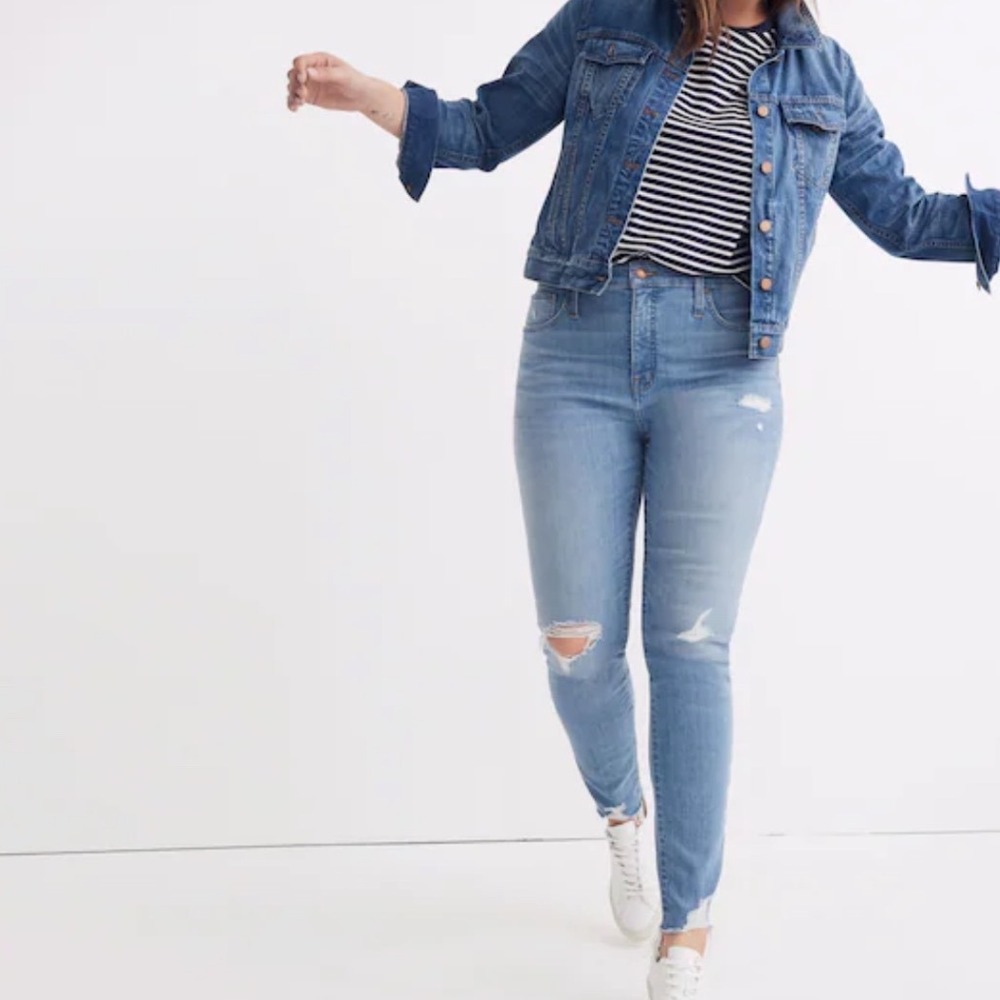 Madewell | Curvy High Rise Skinny Ripped Frayed Hem Medium Wash Denim Jeans, 27